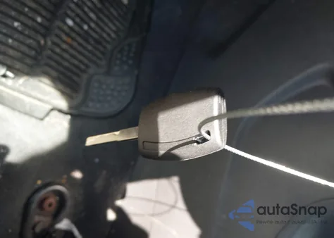 2013 Ford Focus Se z USA, uszkodzony, nr VIN 1FADP3F29DL247888